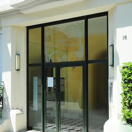 아파트 St Genevieve Five Stars House