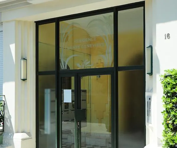 شقة St Genevieve Five Stars House