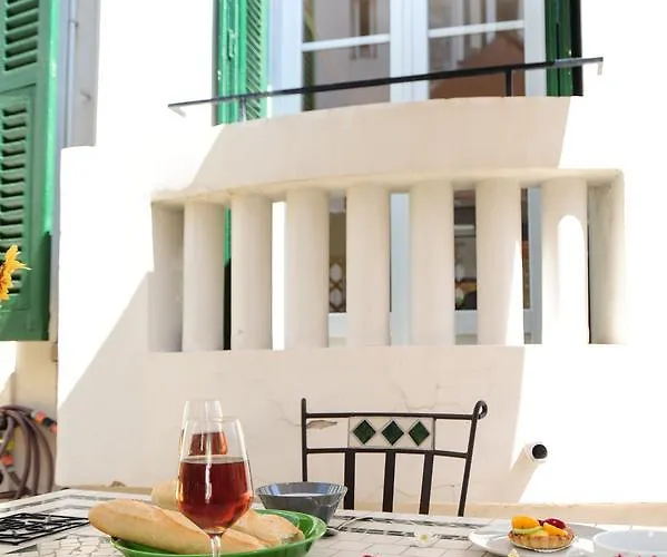 شقة St Genevieve Five Stars House *