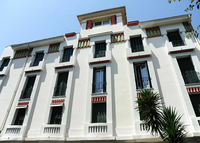 شقة St Genevieve Five Stars House *
