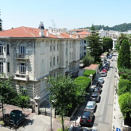 St Genevieve Five Stars House Nizza